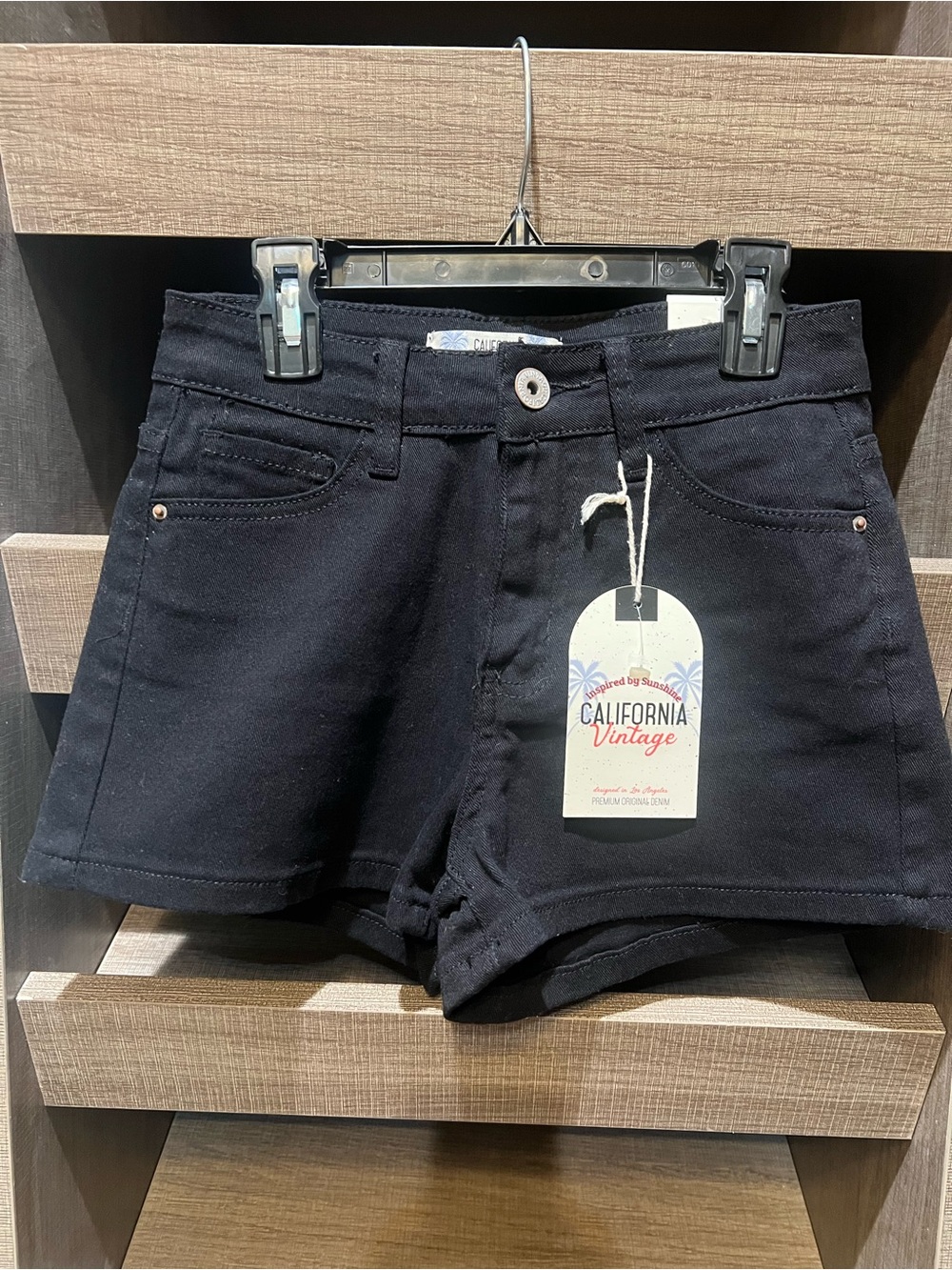 NWT Women's Black Denim Short -Classic 5 Pocket Mid-Rise Sz 3